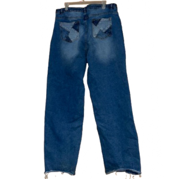 American Bazi Los Angeles Women Blue Patchwork Straight Leg Raw Hem Jeans Sz-2X - Picture 6 of 7